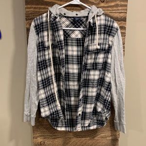 Forever 21 - Hooded black and white flannel